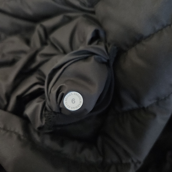 Lululemon | Pack It Down Jacket Black 700 Down Puff Coat Outdoor, Womens 6 - Picture 10 of 10